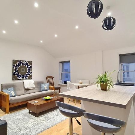 Modern & Central, Perfect Beach Getaway- 2Min Walk Hove Esterno foto